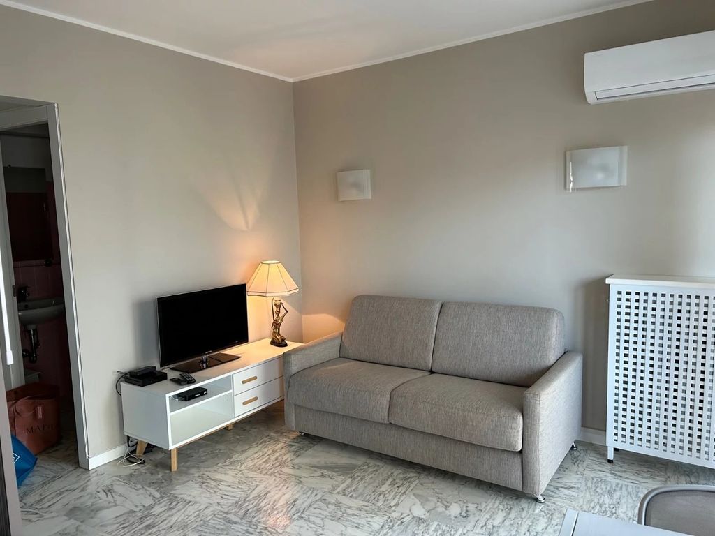 Achat studio à vendre 30 m² - Beaulieu-sur-Mer