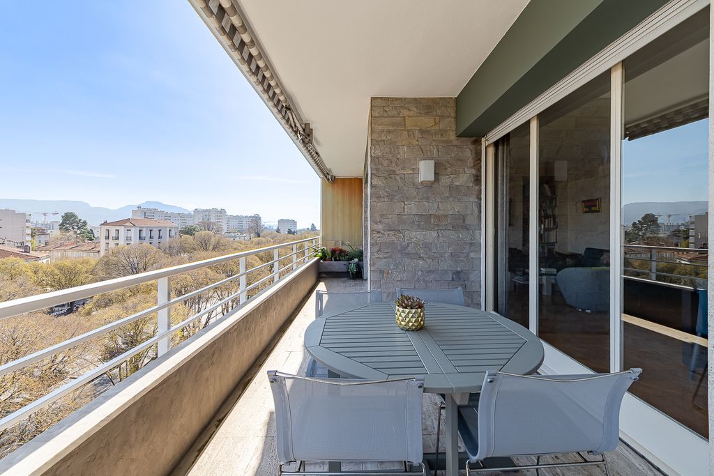 Achat appartement à vendre 4 pièces 165 m² - Marseille 8ème arrondissement