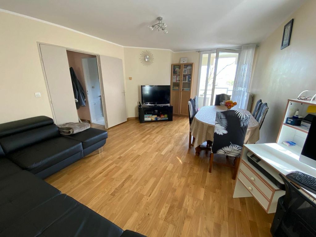 Achat appartement à vendre 3 pièces 67 m² - Champs-sur-Marne