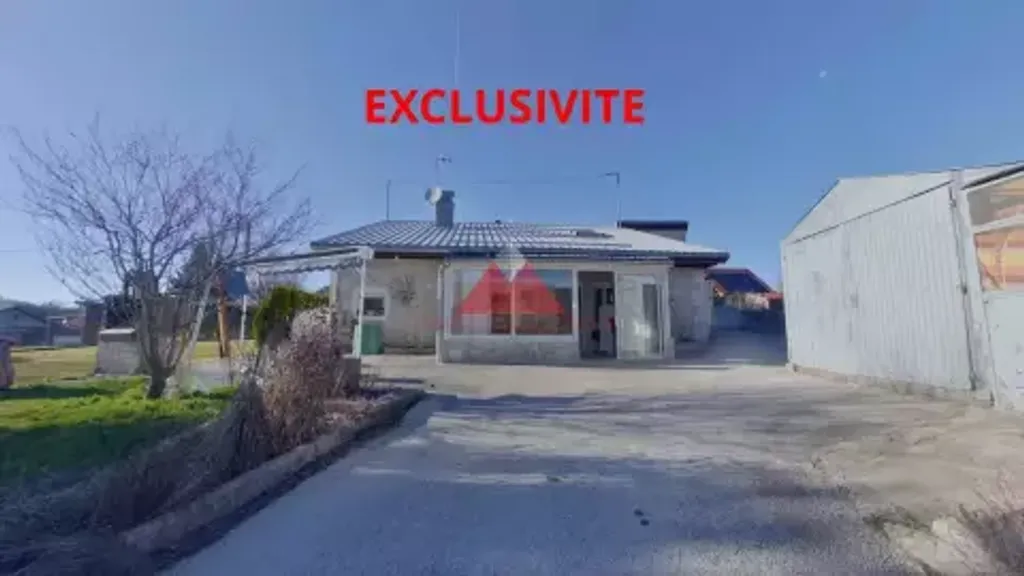 Achat maison à vendre 1 chambre 85 m² - Lac-des-Rouges-Truites