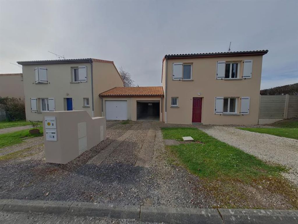 Achat maison à vendre 6 chambres 165 m² - Naintré