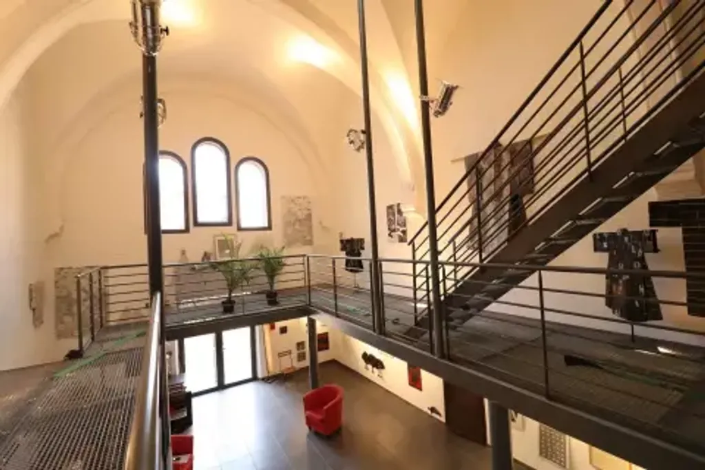 Achat loft à vendre 4 pièces 304 m² - Lasalle