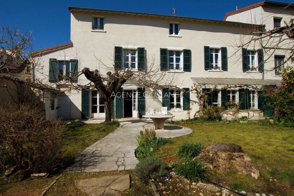Achat maison à vendre 5 chambres 244 m² - Lyon 3ème arrondissement