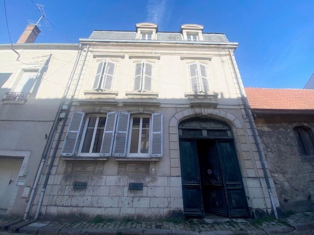 Achat maison à vendre 5 chambres 228 m² - Bourges
