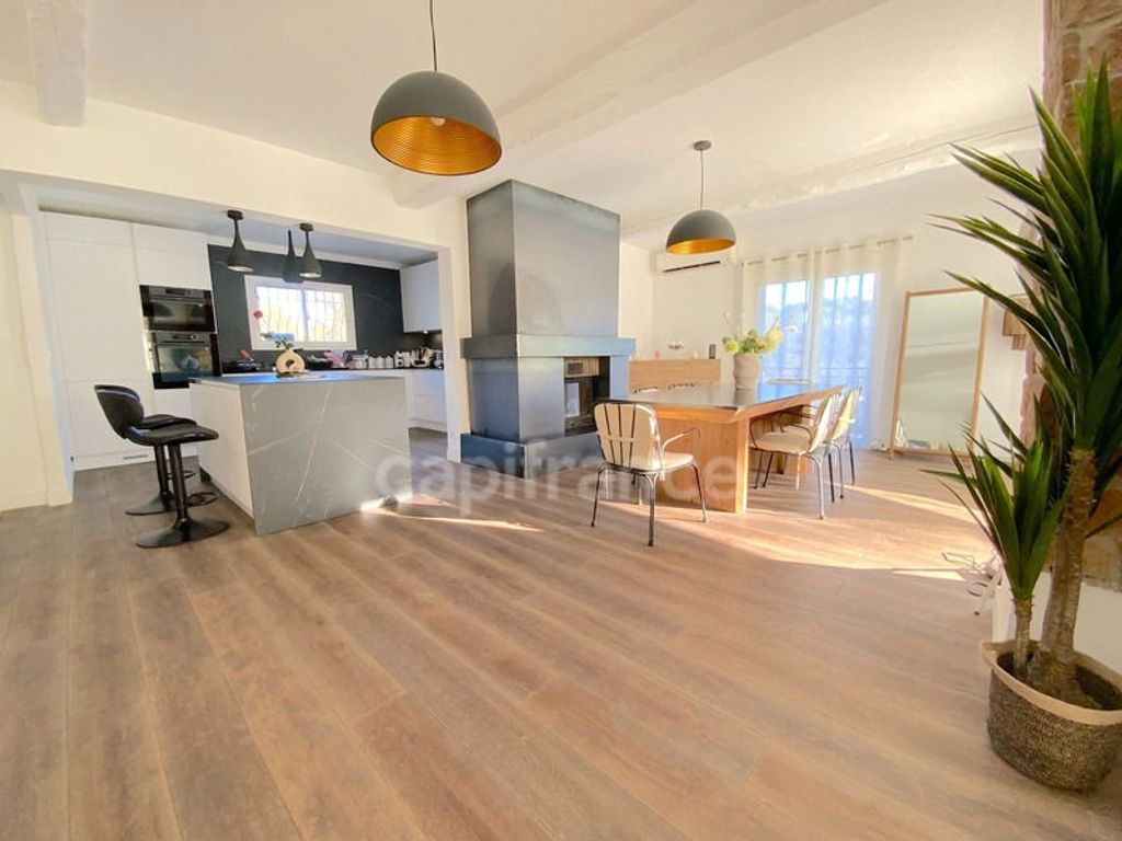 Achat maison à vendre 5 chambres 250 m² - Mouans-Sartoux