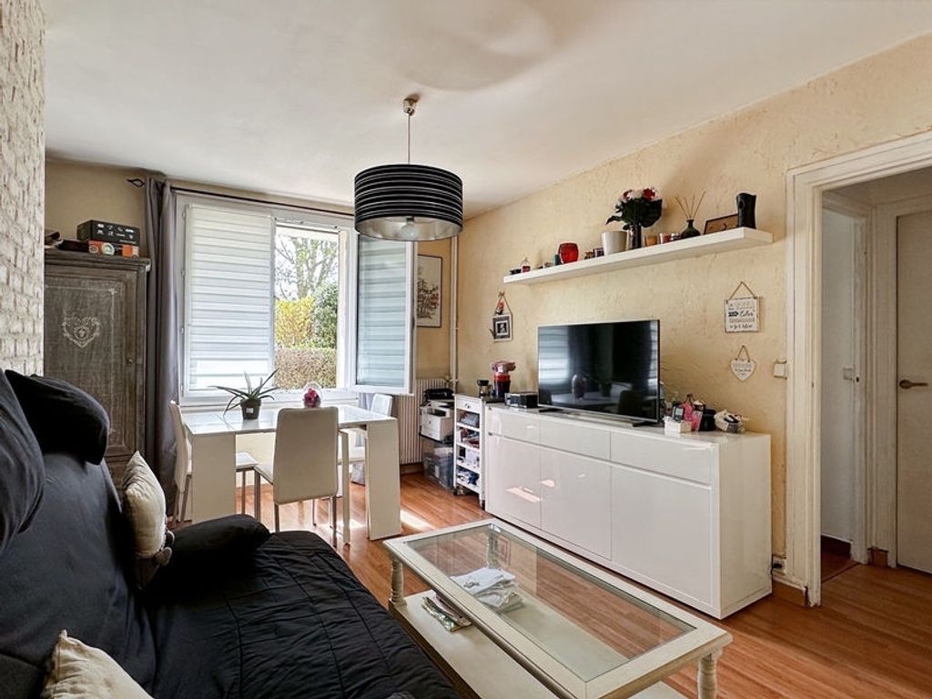 Achat appartement à vendre 2 pièces 37 m² - Saint-Germain-en-Laye