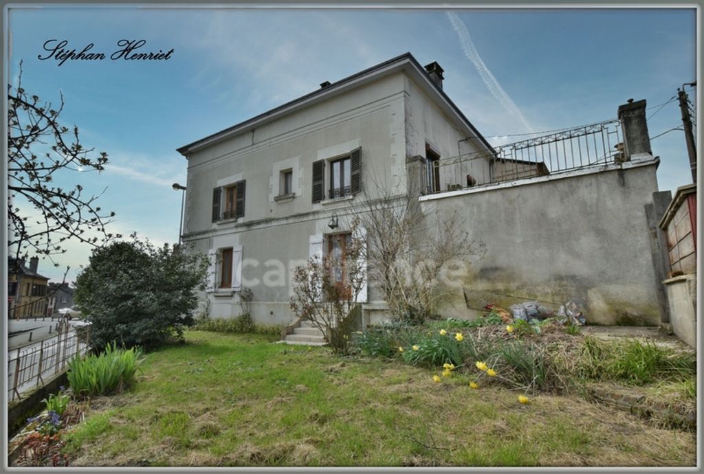 Achat maison à vendre 3 chambres 192 m² - Vouziers