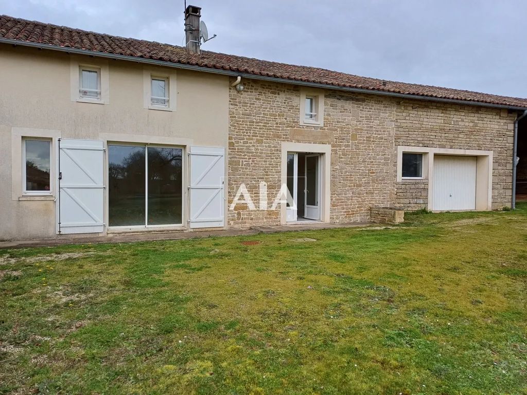 Achat maison à vendre 3 chambres 130 m² - Villefagnan