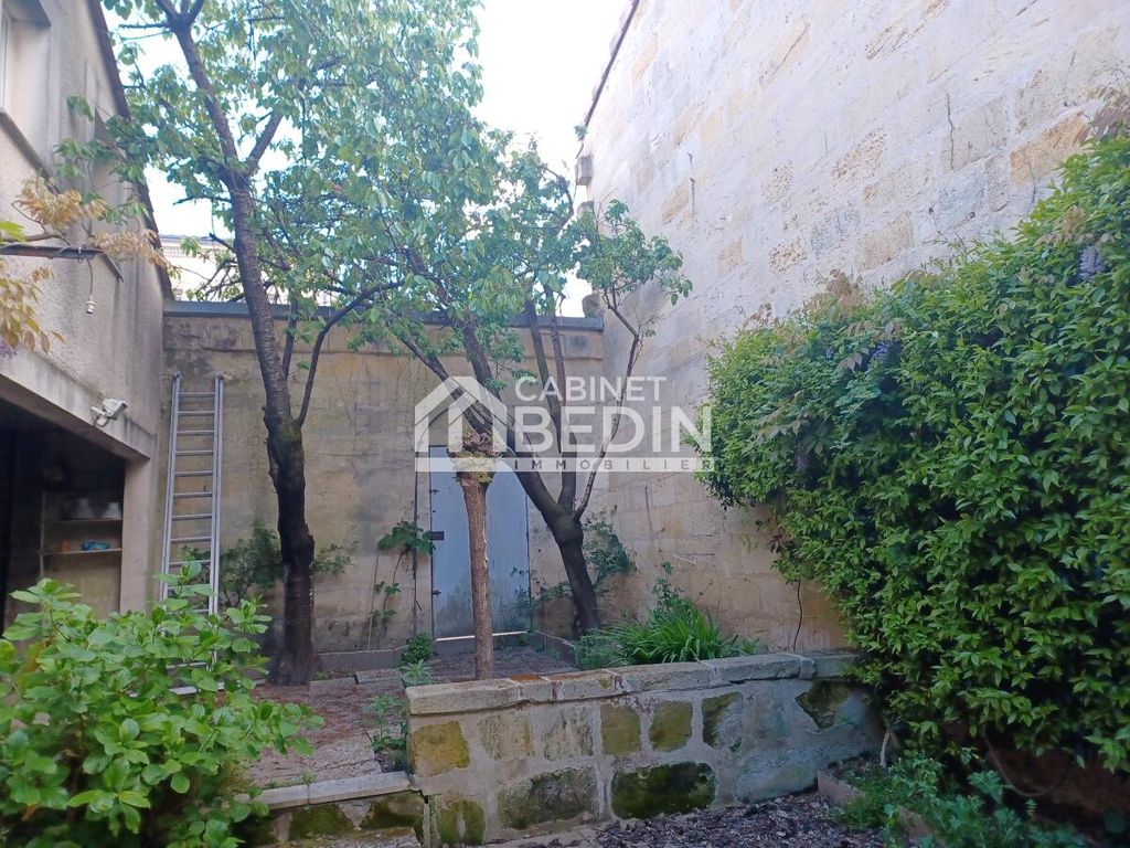 Achat maison à vendre 7 chambres 205 m² - Bordeaux