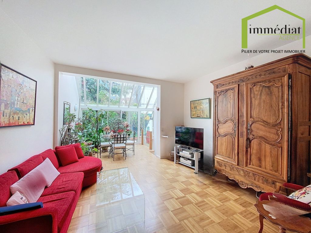 Achat maison à vendre 4 chambres 157 m² - Rueil-Malmaison