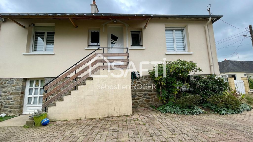 Achat maison à vendre 2 chambres 66 m² - Mayenne