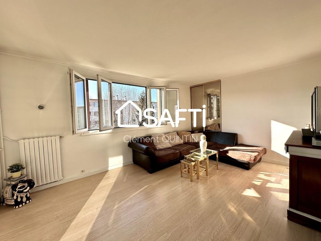 Achat appartement à vendre 5 pièces 92 m² - Les Clayes-sous-Bois
