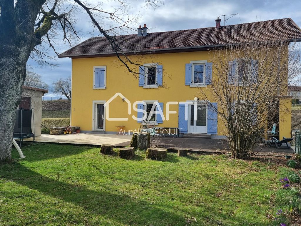 Achat maison à vendre 6 chambres 232 m² - Avoudrey