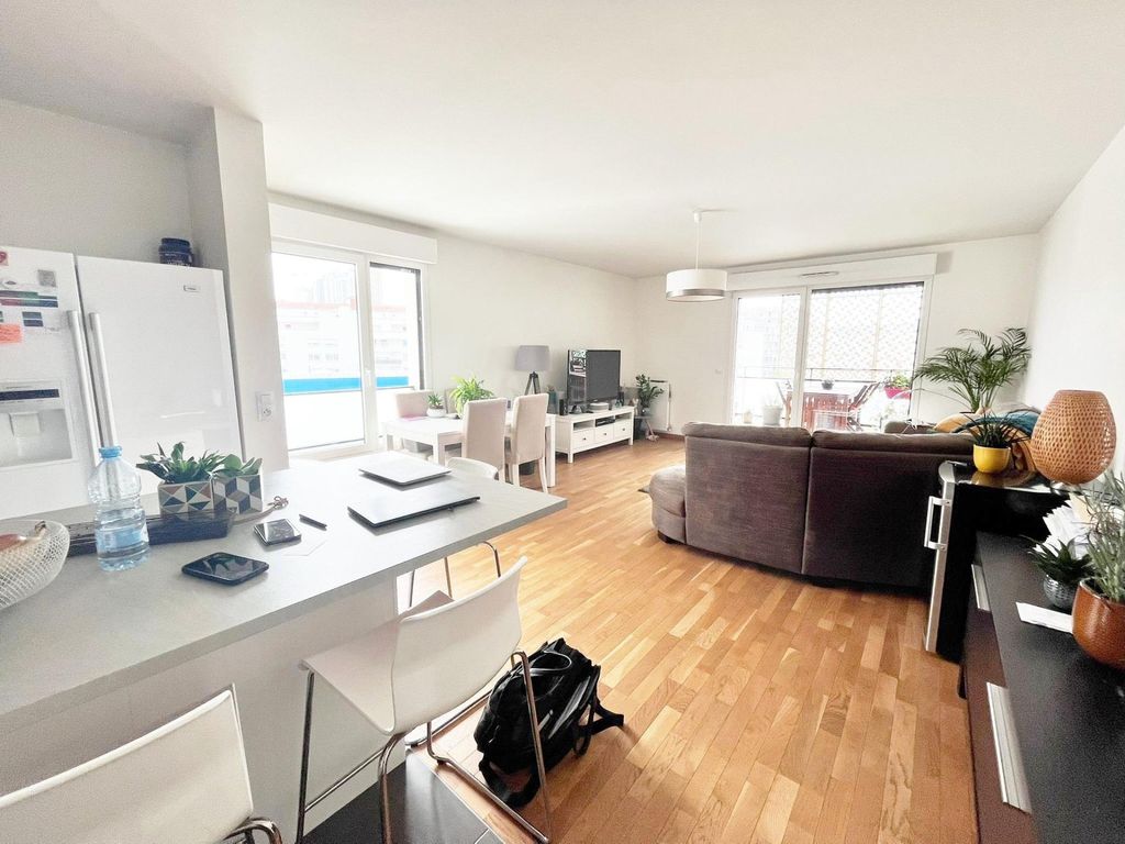 Achat appartement à vendre 4 pièces 90 m² - Issy-les-Moulineaux