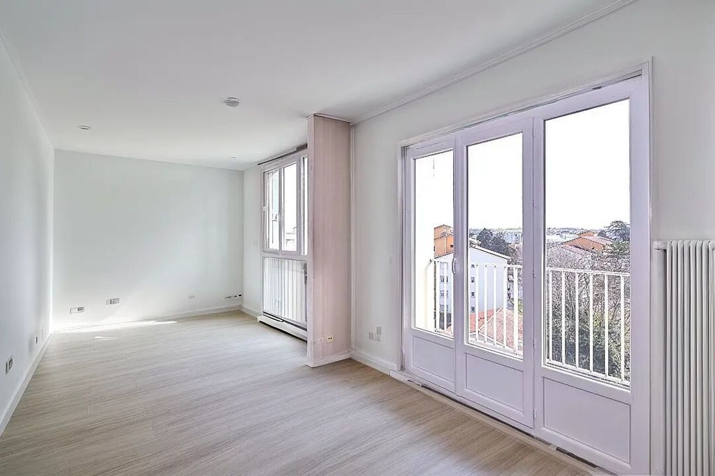 Achat appartement à vendre 4 pièces 80 m² - Villefranche-sur-Saône