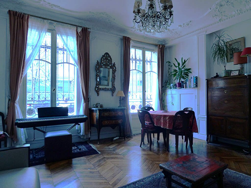 Achat appartement à vendre 3 pièces 82 m² - Paris 17ème arrondissement