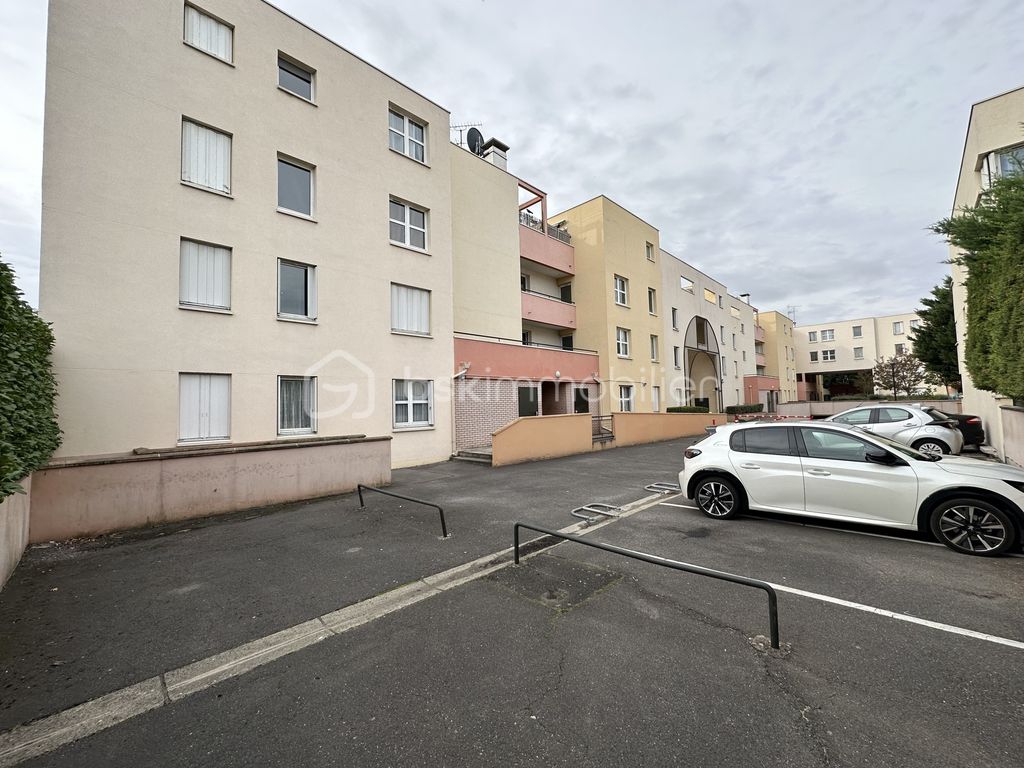 Achat appartement à vendre 4 pièces 84 m² - Évry