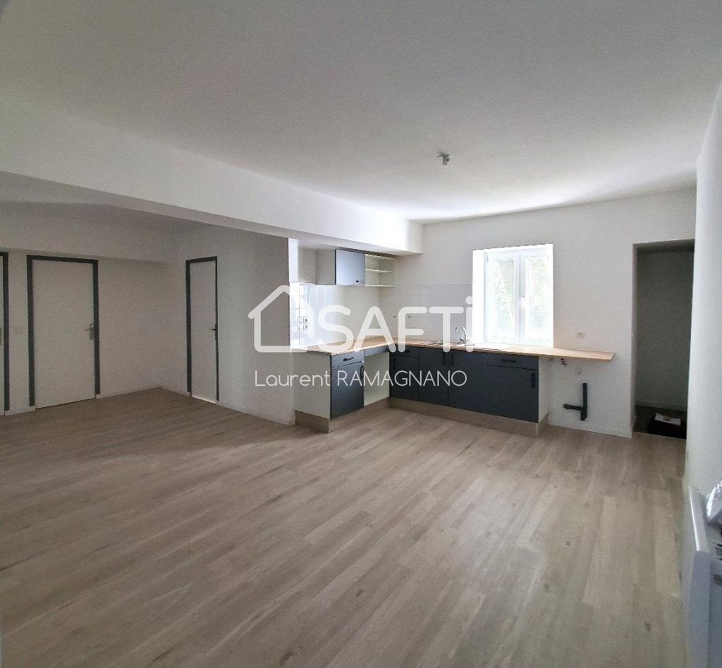 Achat appartement à vendre 5 pièces 105 m² - Saint-Nectaire