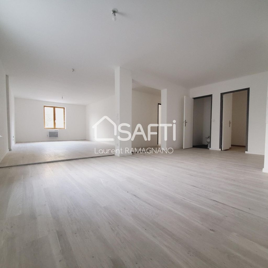 Achat appartement à vendre 5 pièces 100 m² - Saint-Nectaire