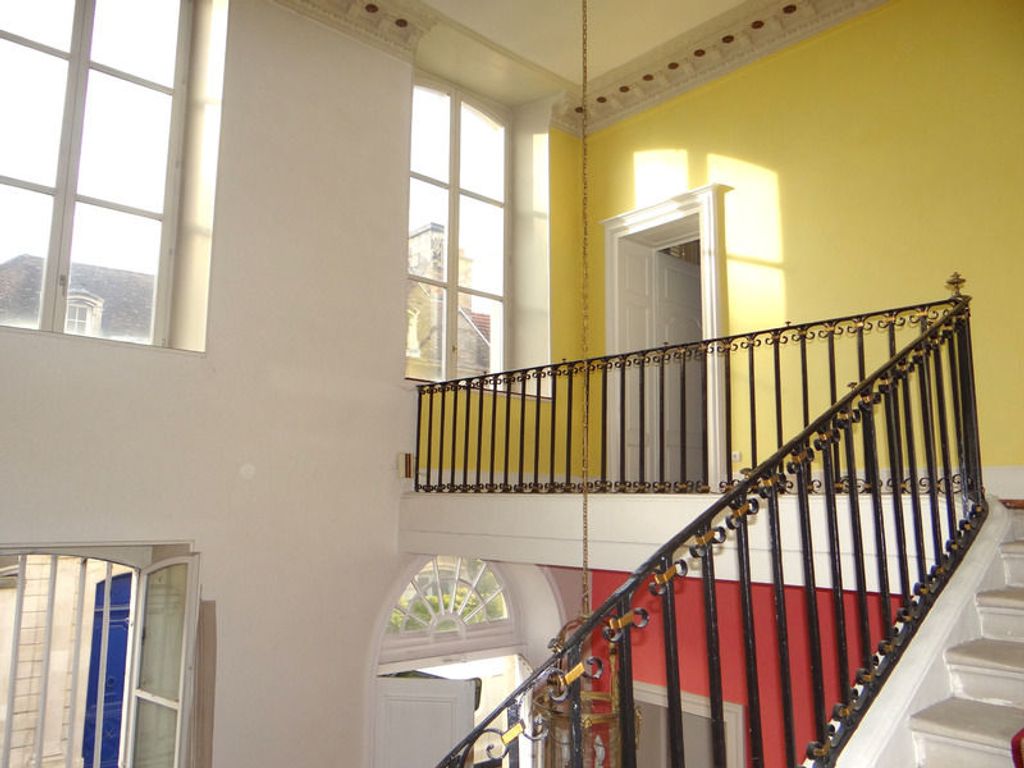 Achat appartement à vendre 6 pièces 260 m² - Chaumont