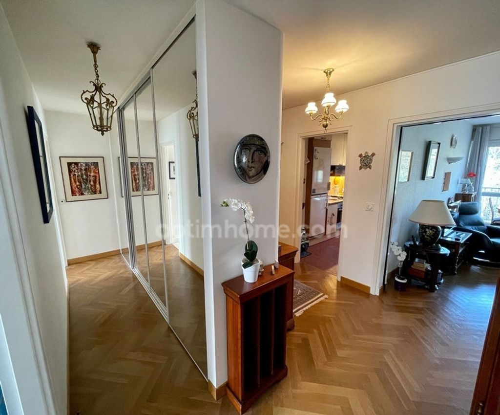 Achat appartement à vendre 4 pièces 81 m² - Châtenay-Malabry