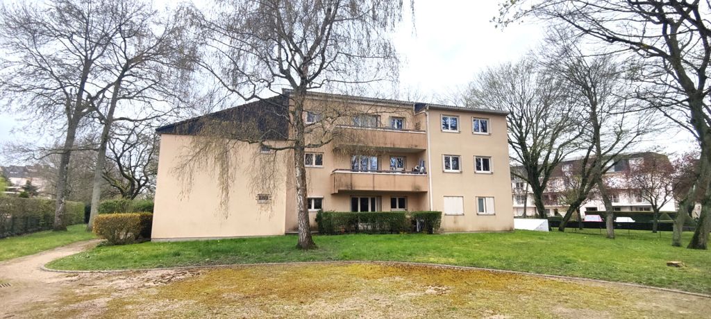 Achat appartement à vendre 3 pièces 74 m² - Rambouillet