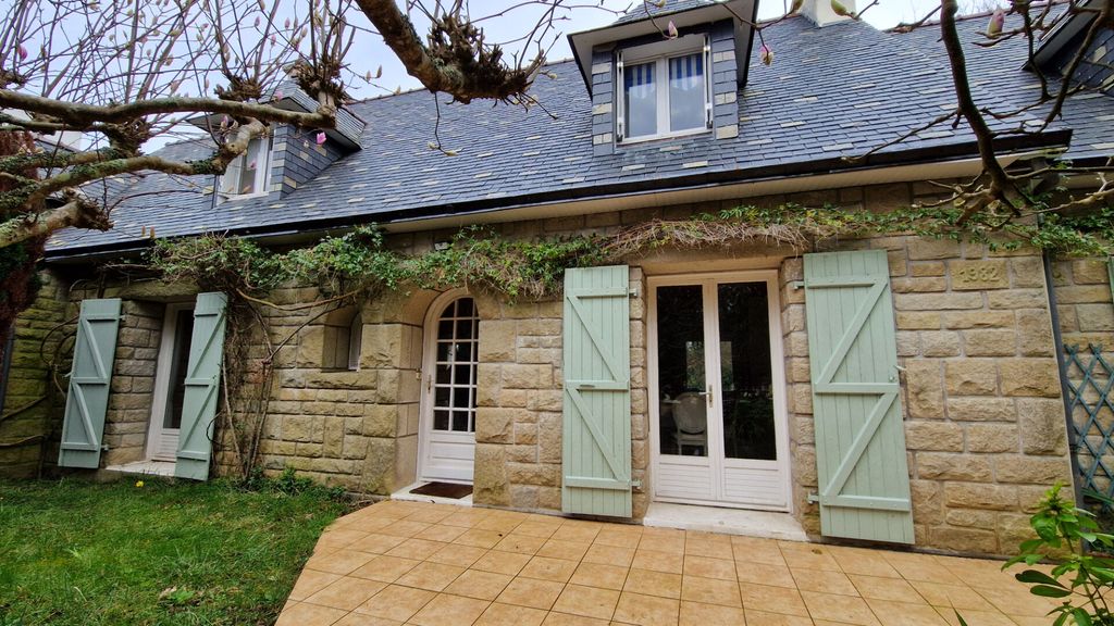 Achat maison à vendre 4 chambres 140 m² - La Forêt-Fouesnant