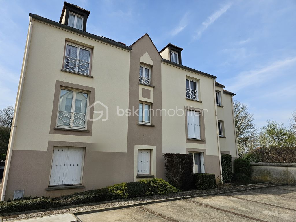 Achat appartement à vendre 2 pièces 38 m² - Boissy-sous-Saint-Yon