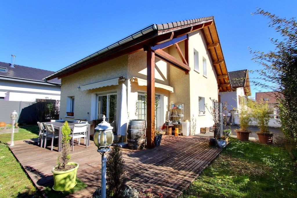 Achat maison à vendre 4 chambres 107 m² - Annecy