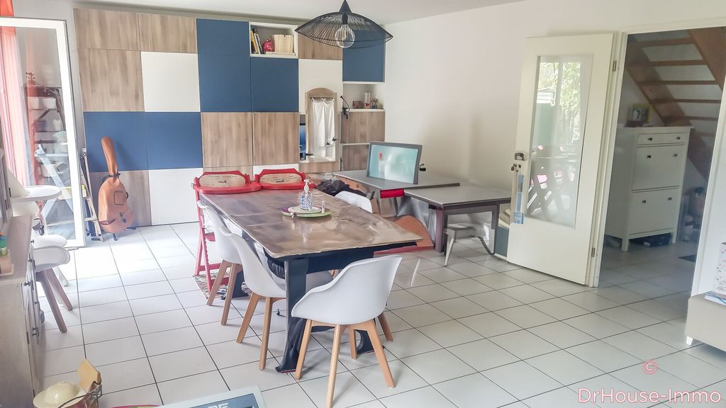 Achat maison à vendre 4 chambres 99 m² - Joué-lès-Tours