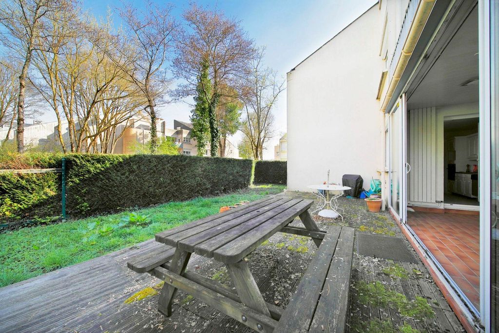Achat appartement à vendre 4 pièces 104 m² - Lagny-sur-Marne