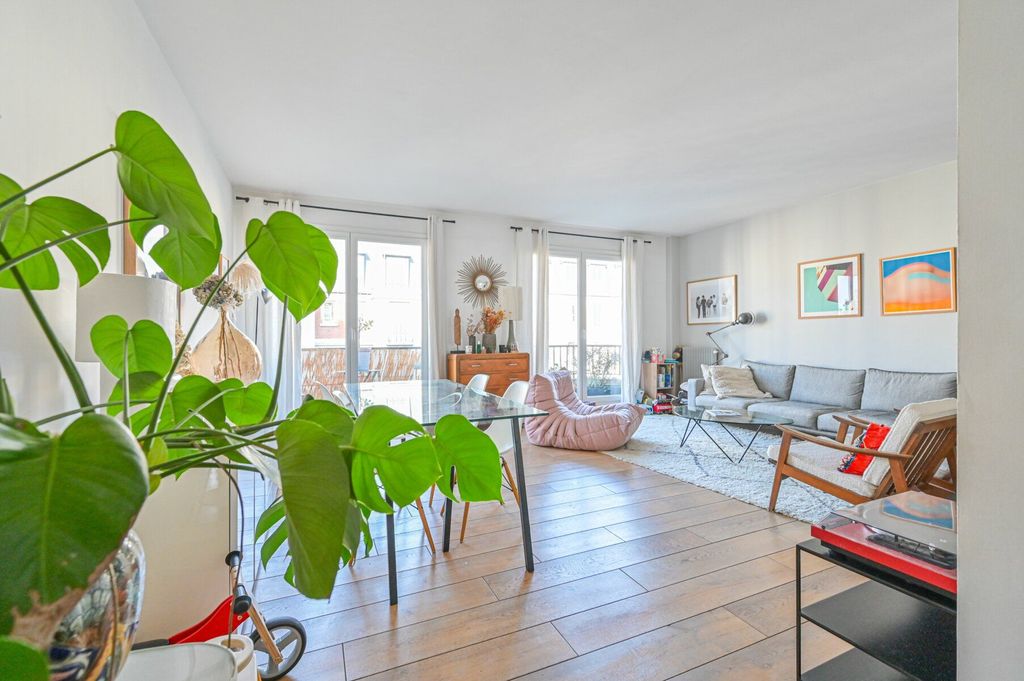 Achat appartement à vendre 3 pièces 84 m² - Paris 10ème arrondissement