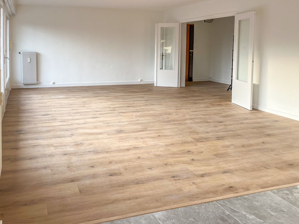 Achat appartement à vendre 4 pièces 94 m² - La Madeleine