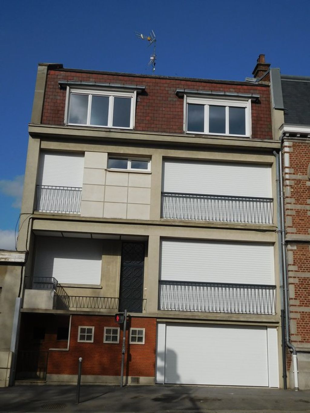 Achat maison à vendre 6 chambres 292 m² - Cambrai