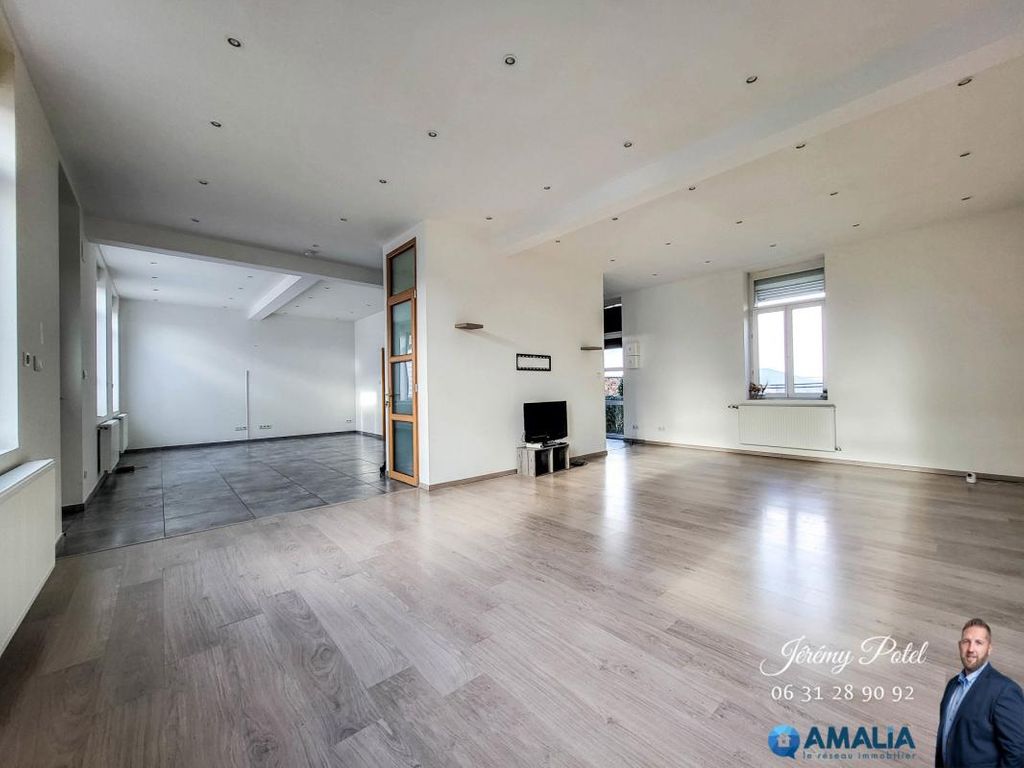 Achat maison à vendre 3 chambres 178 m² - Beaumont-en-Cambrésis