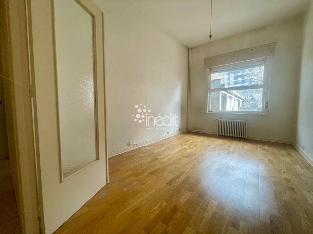 Achat appartement à vendre 2 pièces 56 m² - Lille