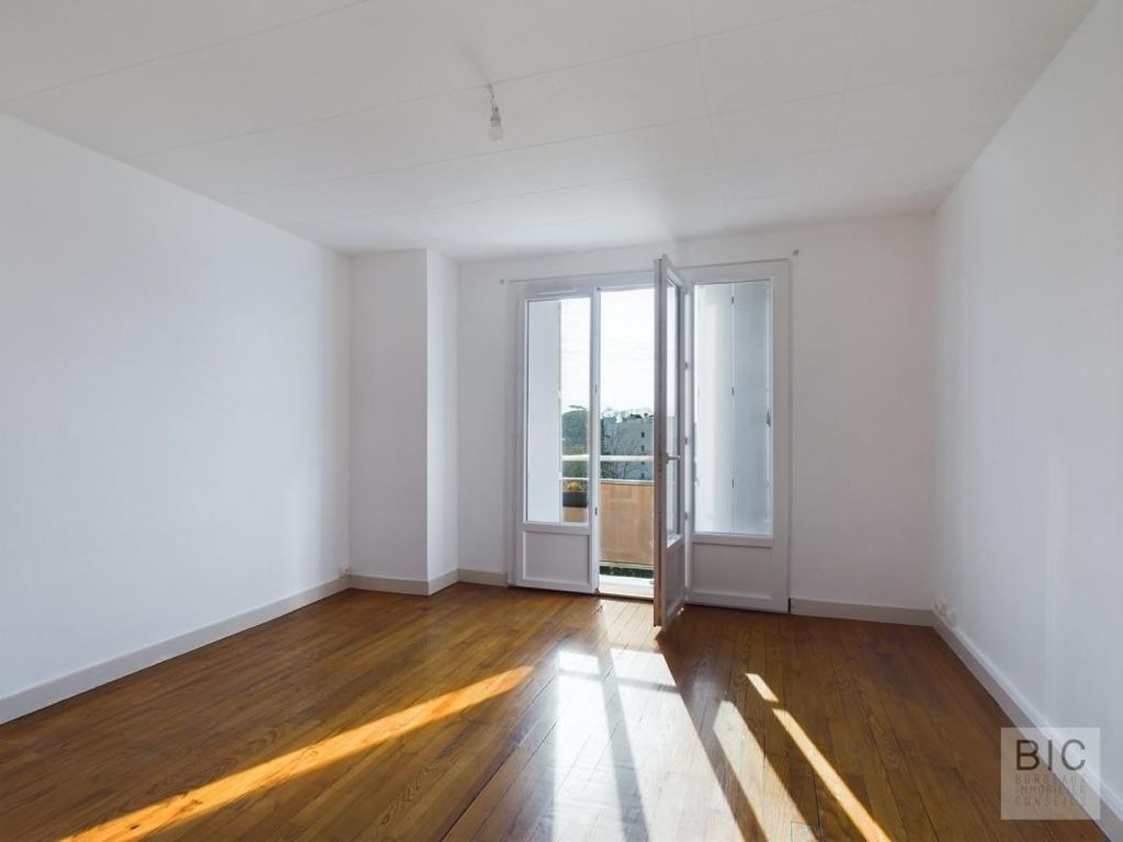 Achat appartement à vendre 3 pièces 51 m² - Le Bouscat