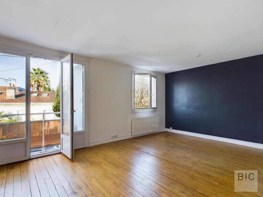 Achat appartement à vendre 5 pièces 70 m² - Le Bouscat