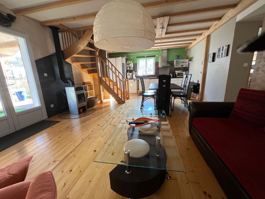 Achat maison à vendre 3 chambres 80 m² - Moirans-en-Montagne