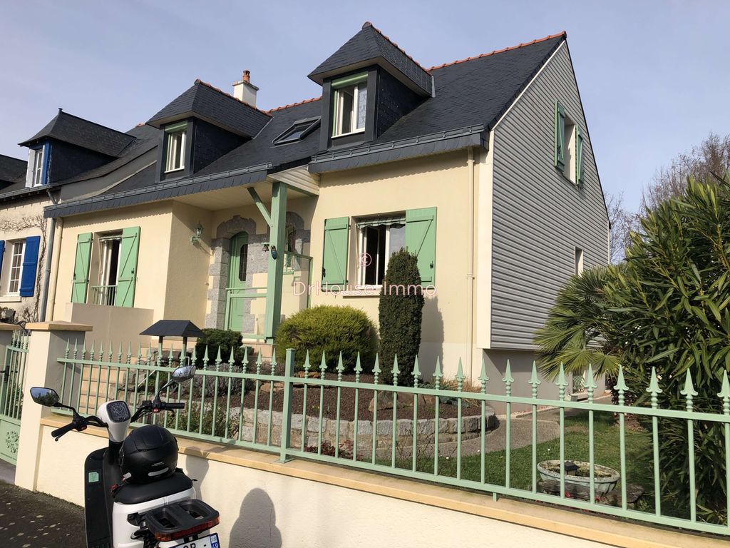 Achat maison à vendre 4 chambres 154 m² - Sainte-Gemmes-sur-Loire