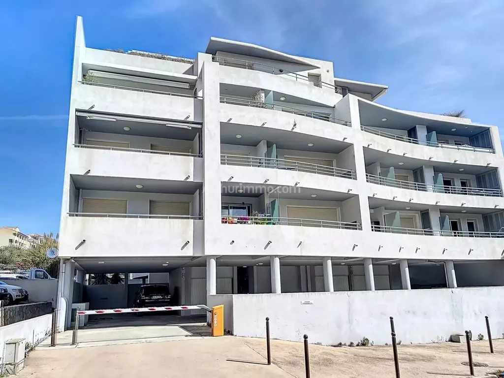 Achat appartement à vendre 2 pièces 49 m² - Calvi