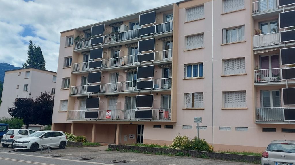 Achat appartement à vendre 5 pièces 85 m² - Seyssinet-Pariset