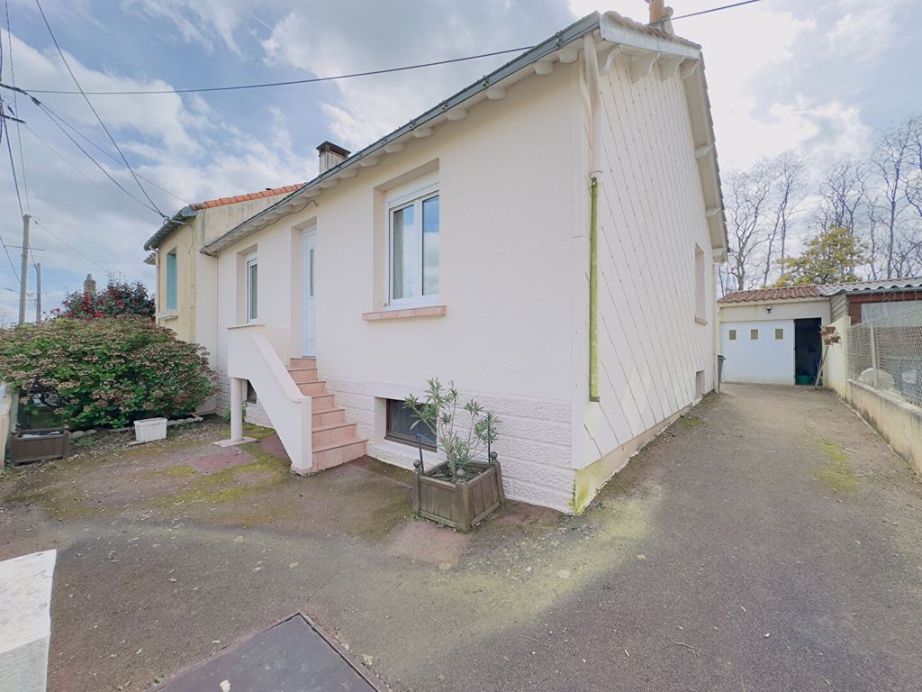 Achat maison à vendre 2 chambres 71 m² - La Roche-sur-Yon