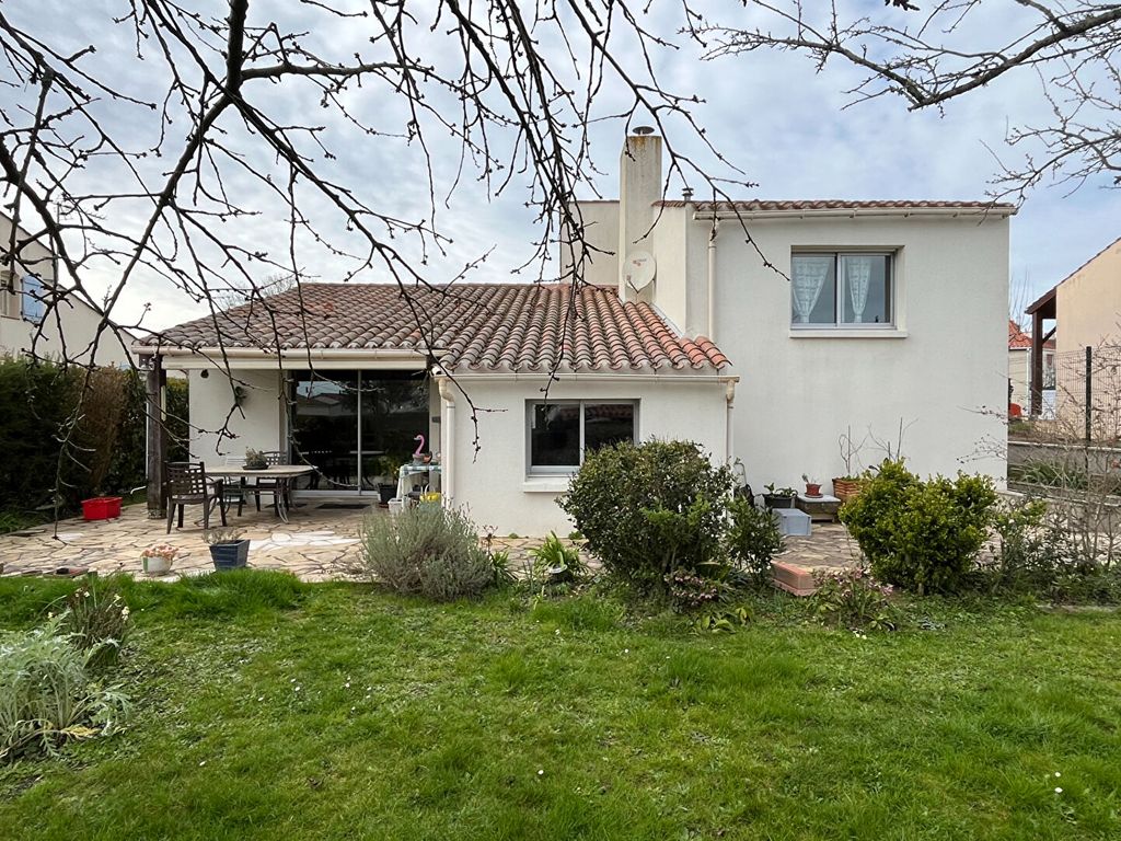 Achat maison à vendre 3 chambres 100 m² - La Roche-sur-Yon