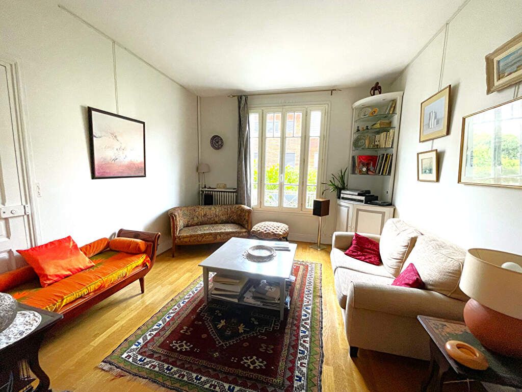Achat maison à vendre 3 chambres 108 m² - Bourg-la-Reine
