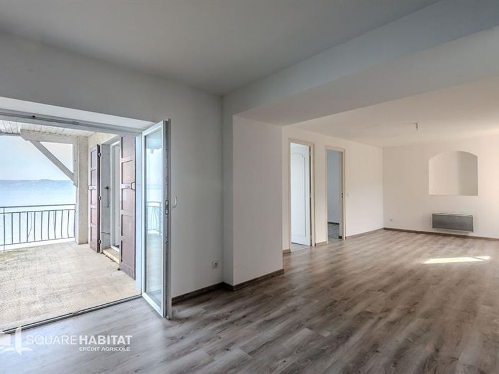 Achat appartement à vendre 5 pièces 119 m² - Lugrin