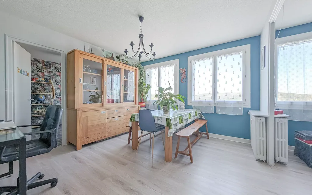 Achat appartement à vendre 3 pièces 71 m² - Aurillac