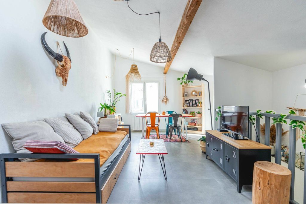 Achat appartement à vendre 2 pièces 43 m² - Le Puy-Sainte-Réparade