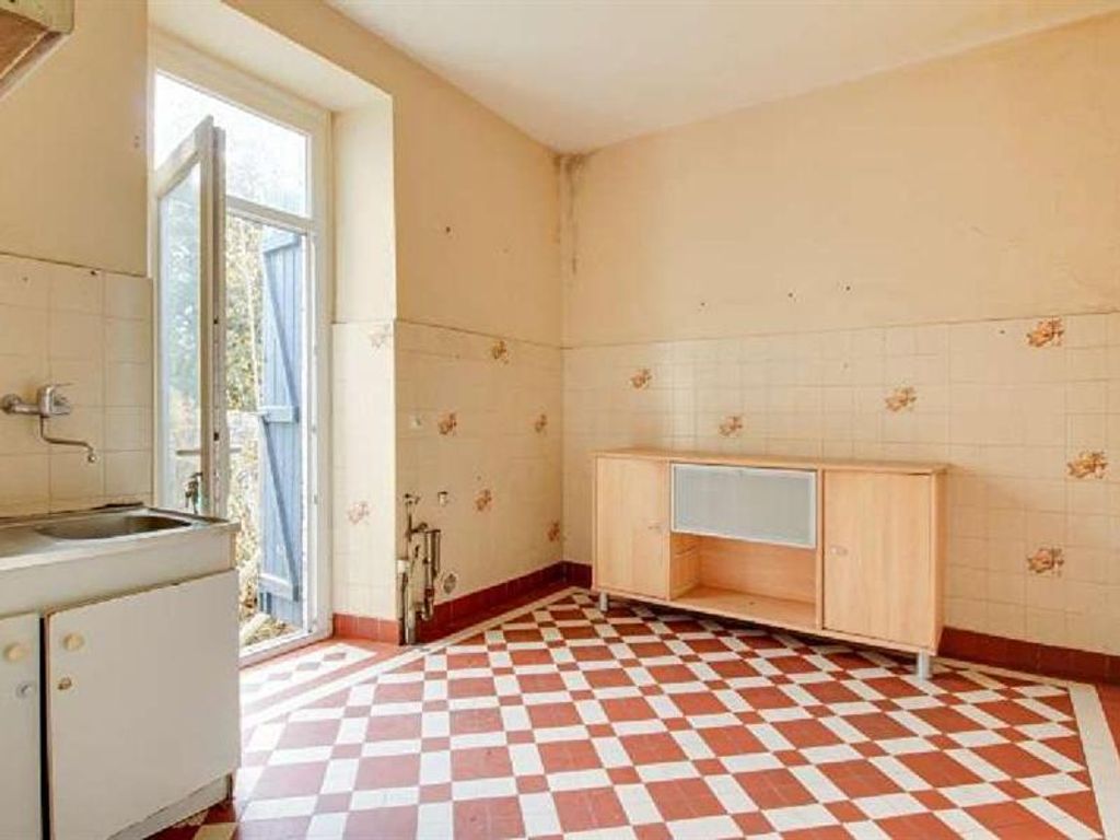 Achat maison à vendre 7 chambres 178 m² - Lestelle-Bétharram