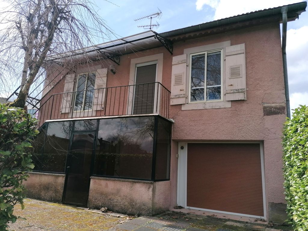 Achat maison à vendre 5 chambres 145 m² - Luxeuil-les-Bains